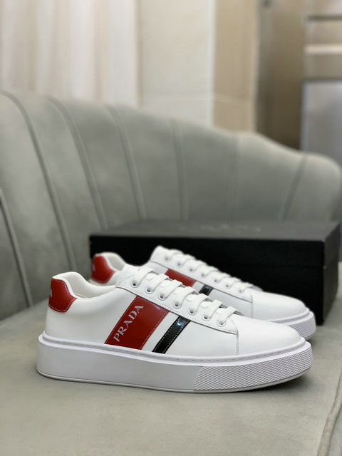 men prada shoes-016
